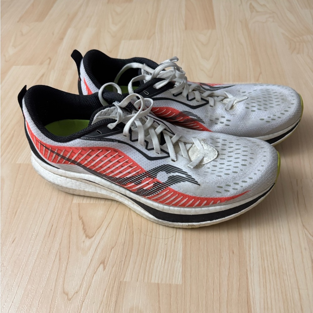 Saucony endorphin speed running shoes
